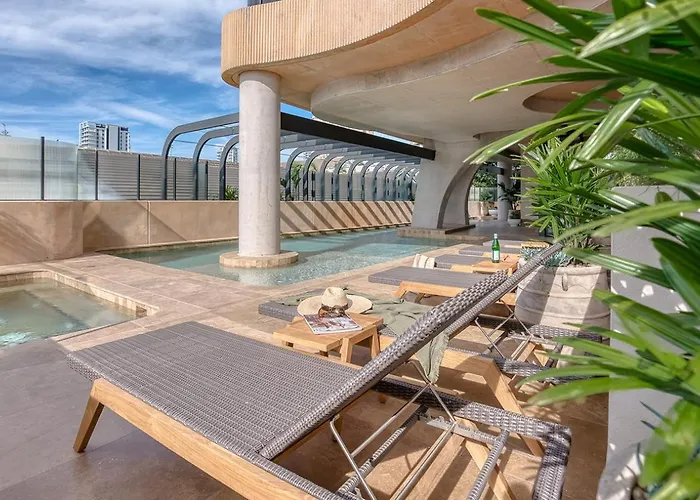 Oceanview Luxury Broadbeach 2 Bedroom
